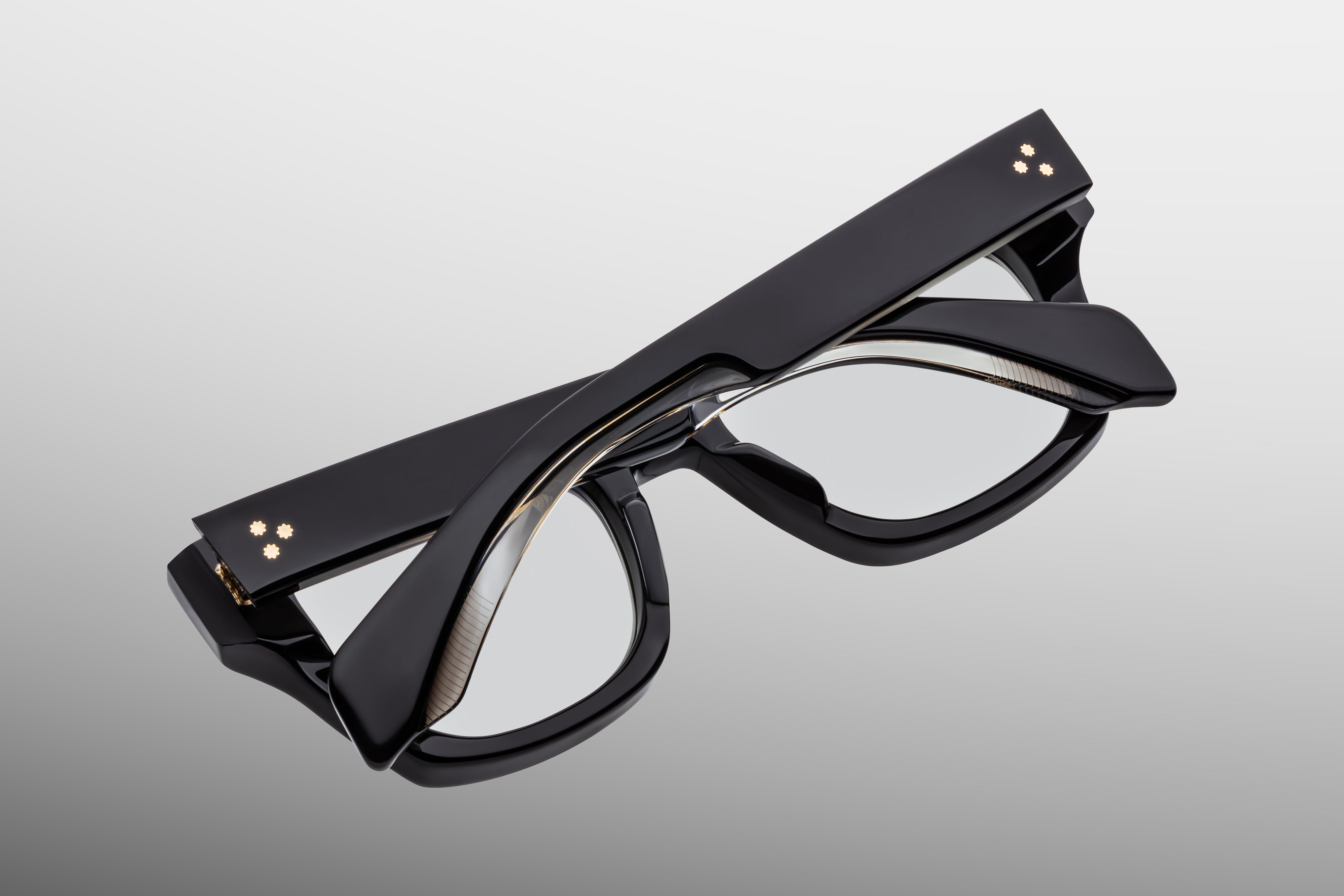 Jacques Marie Mage | Dealan 53 | Venom | Optical