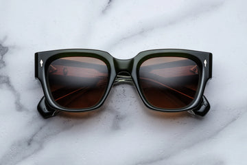 Jacques Marie Mage | Enzo | Borneo