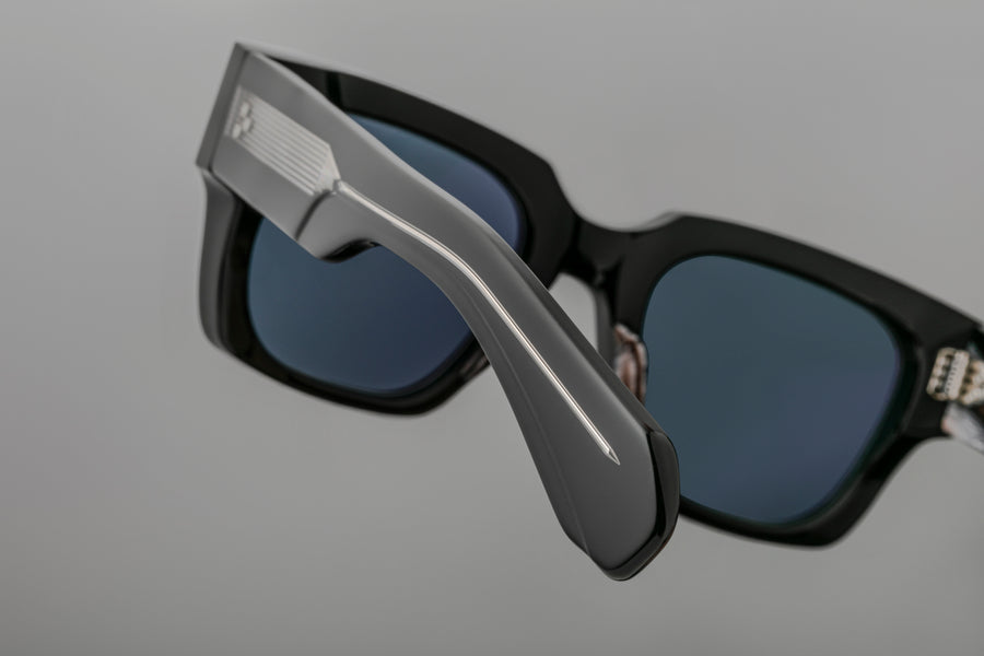 Jacques Marie Mage | Enzo | Noir 8 - Niche Bazaar Studio