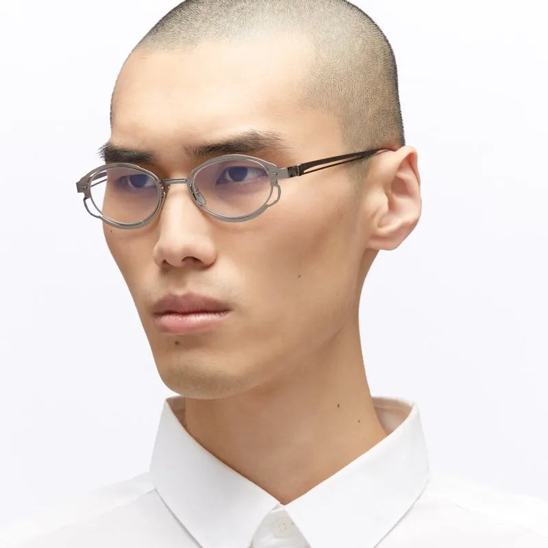 Kuboraum | Maske H01 | Silver - Niche Bazaar Studio