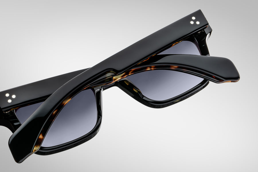 Jacques Marie Mage | Molino | Noir 11 | Optical
