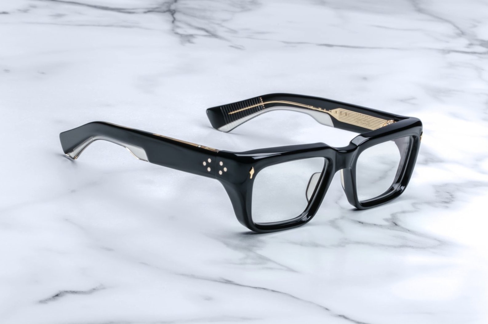 Jacques Marie Mage | Walker | Beluga | Demo