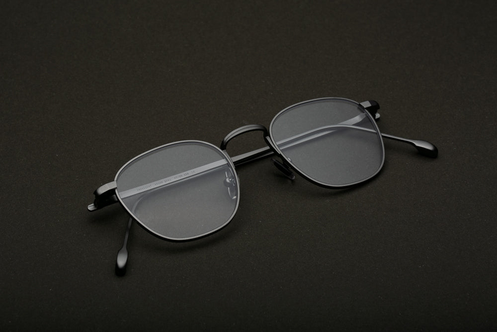 Lazare Studio | Vassilief 47 | Storm Grey 