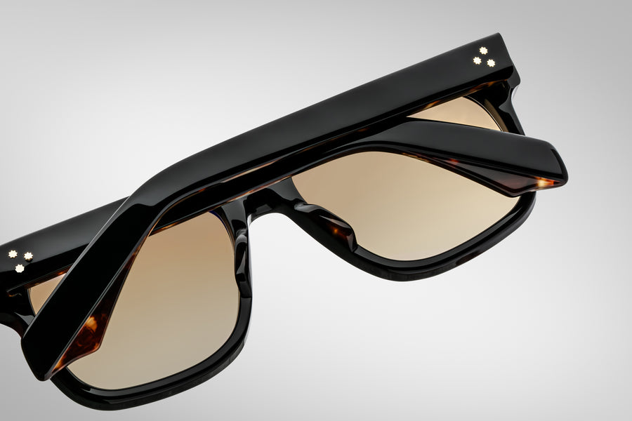 Jacques Marie Mage | Yves | Noir 15 - Niche Bazaar Studio