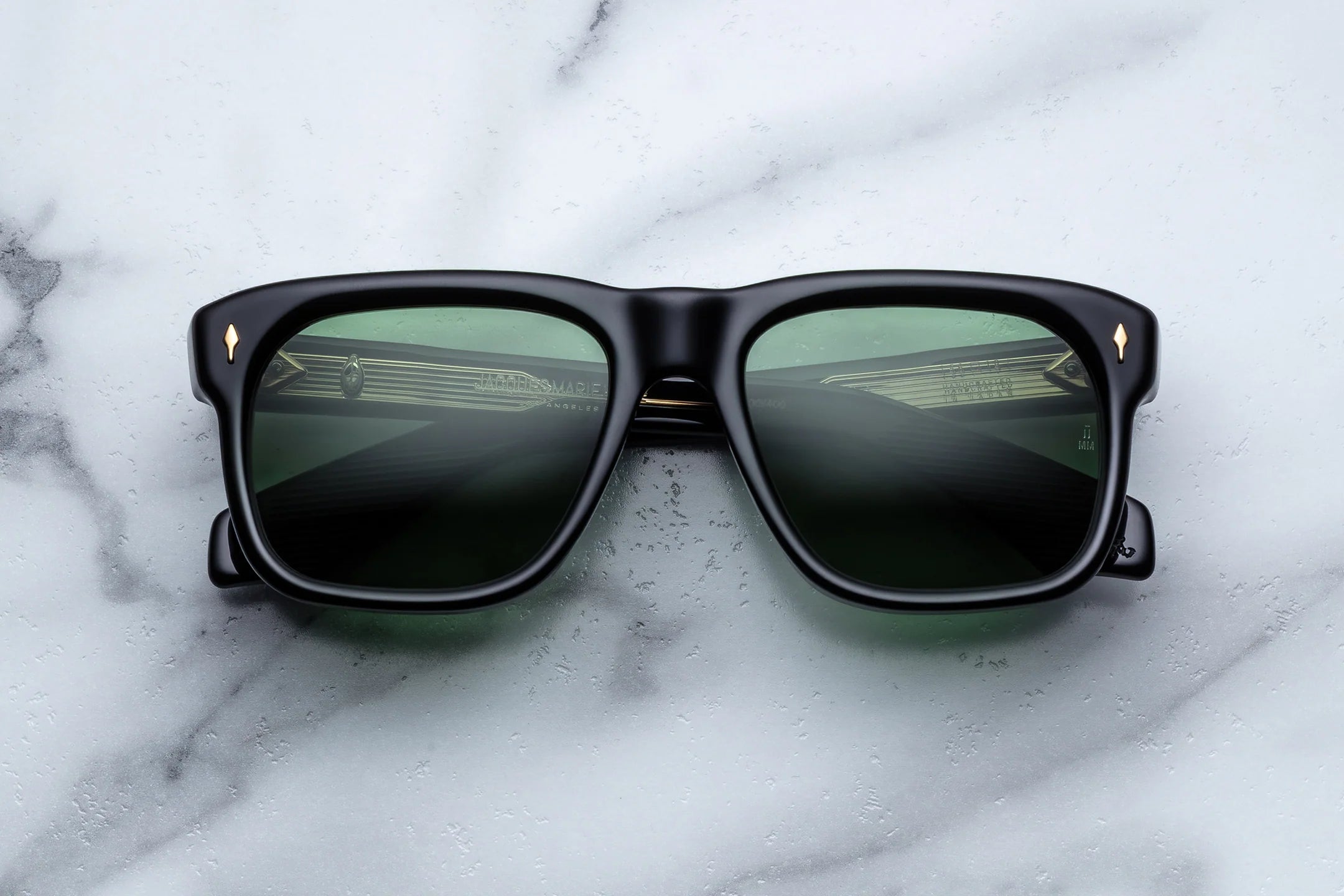 Yves_Venom_Front_Cropped_5377x