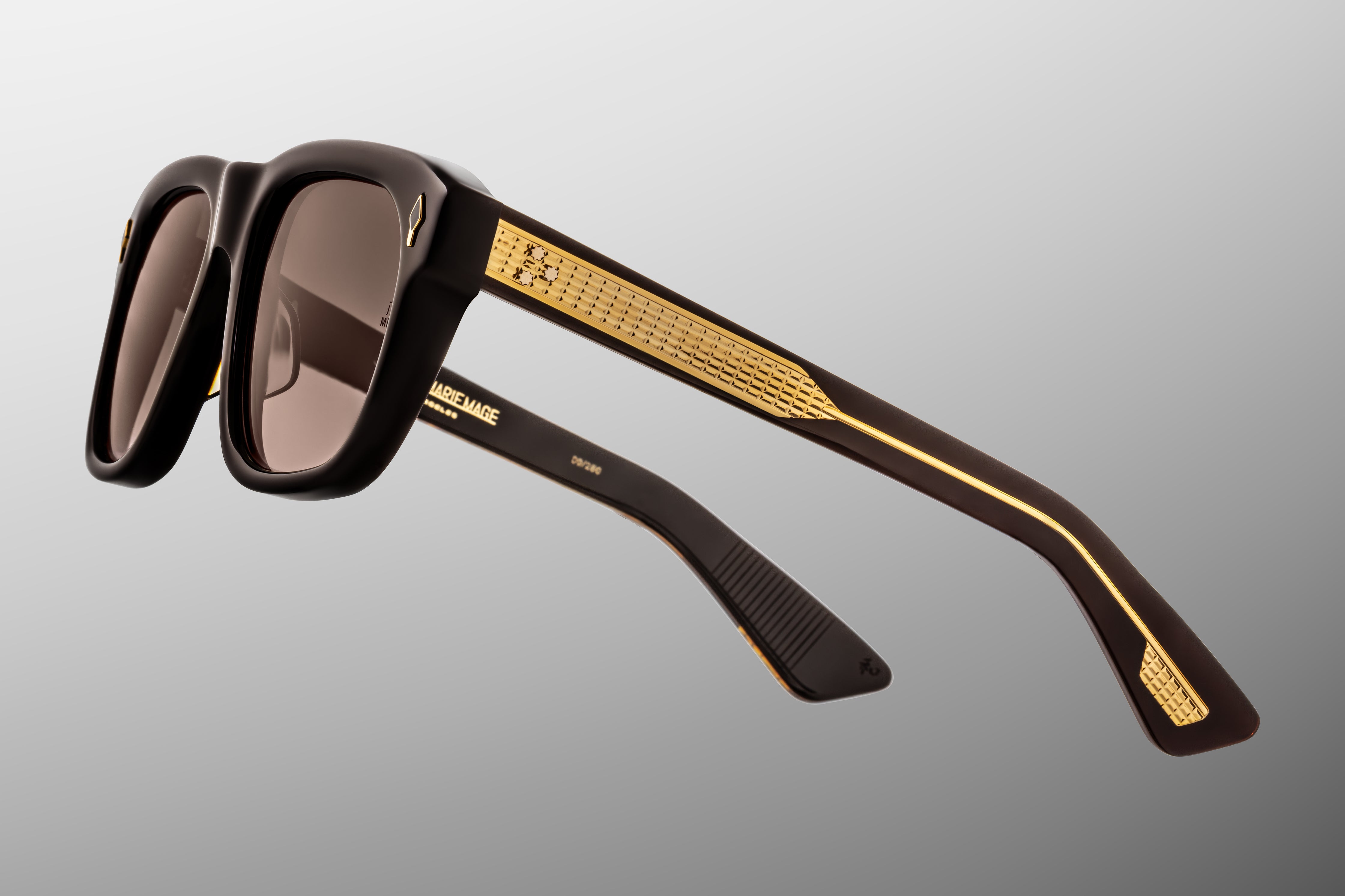 Jacques Marie Mage | Epoxy II Collection | Yves | Ganache