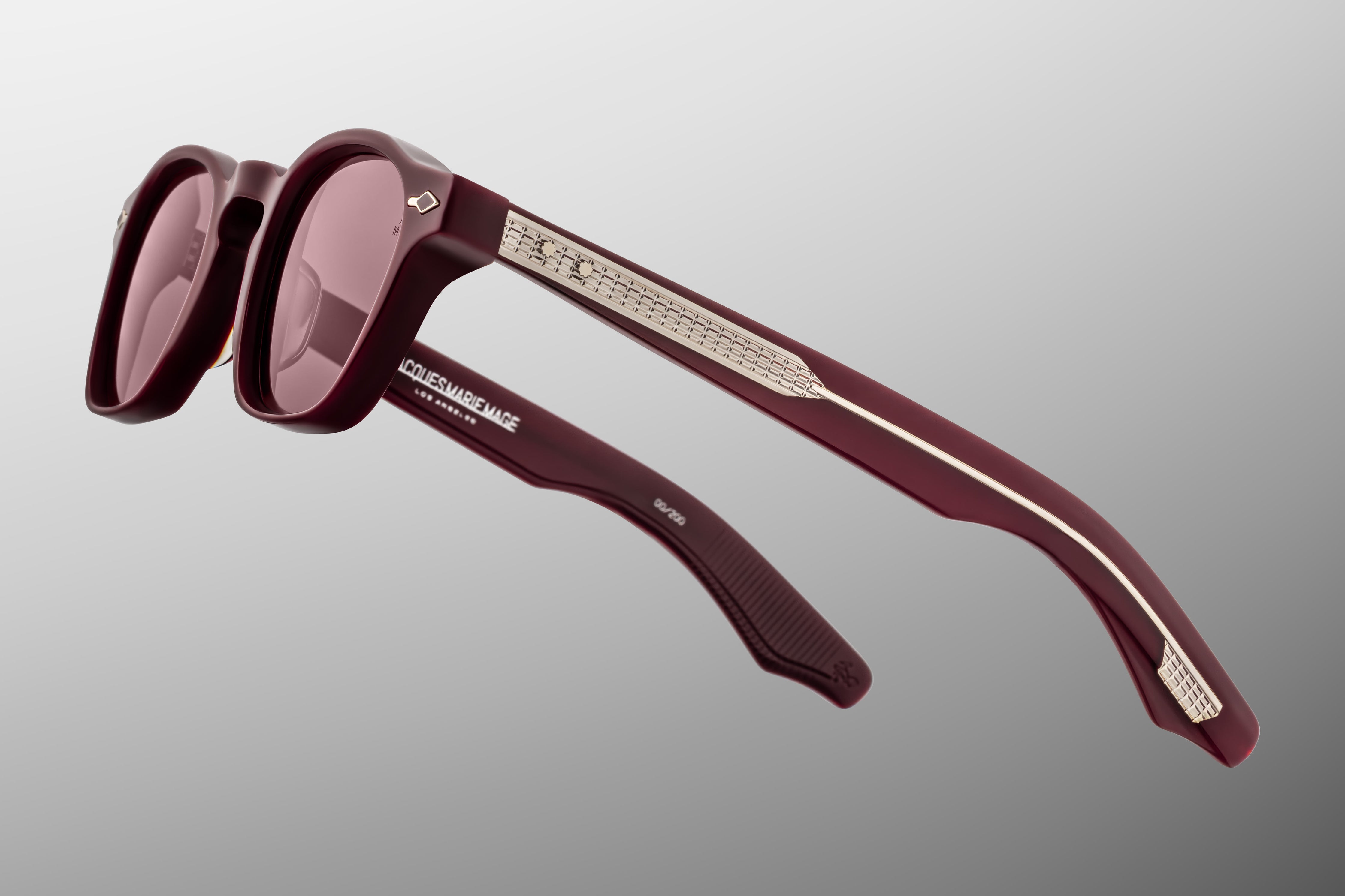 Jacques Marie Mage | Epoxy II Collection | Zephirin | Cassis